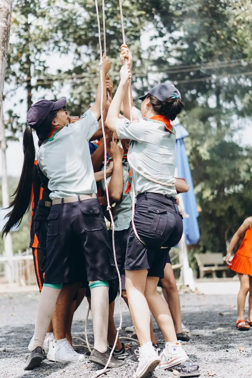 出众青少年素质教育中心夏令营课程设置与适合人群介绍